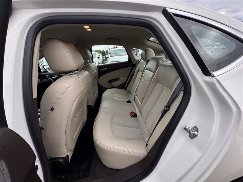 Used 2014 Buick Verano Convenience FWD image 27