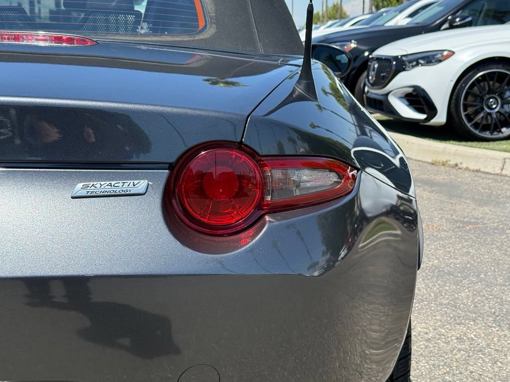 Used 2017 MAZDA MX-5 Miata Grand Touring RWD image 7