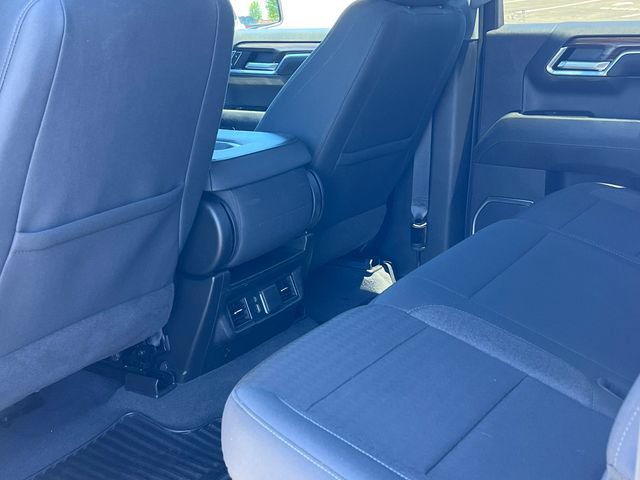 Used 2024 Chevrolet Silverado 1500 LT AWD/4WD image 32