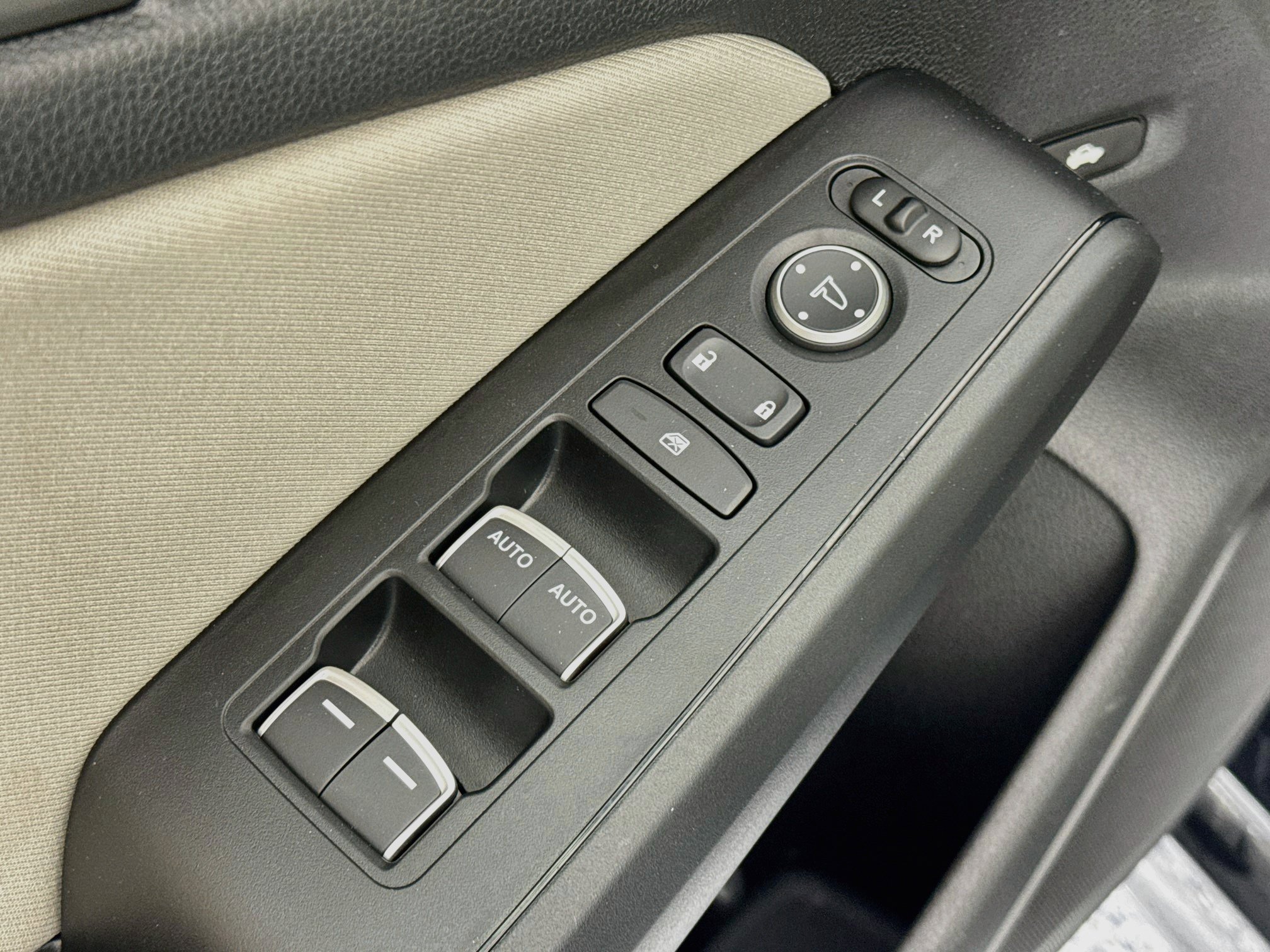 Certified 2024 Honda Civic LX image 17