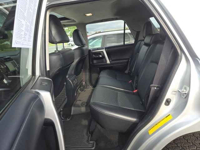 Used 2023 Toyota 4Runner Limited AWD/4WD image 11