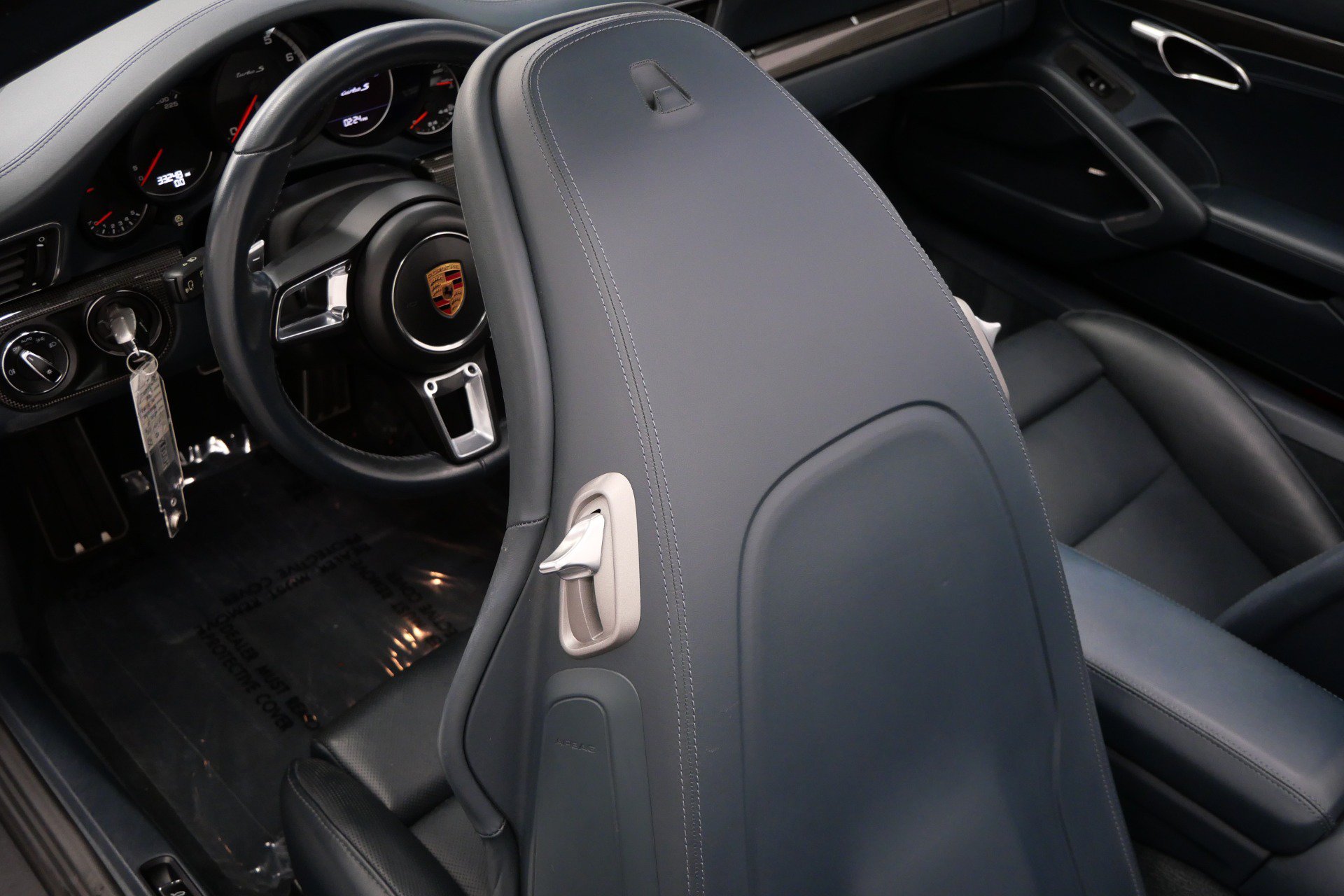 Used 2017 Porsche 911 Turbo S AWD/4WD image 34