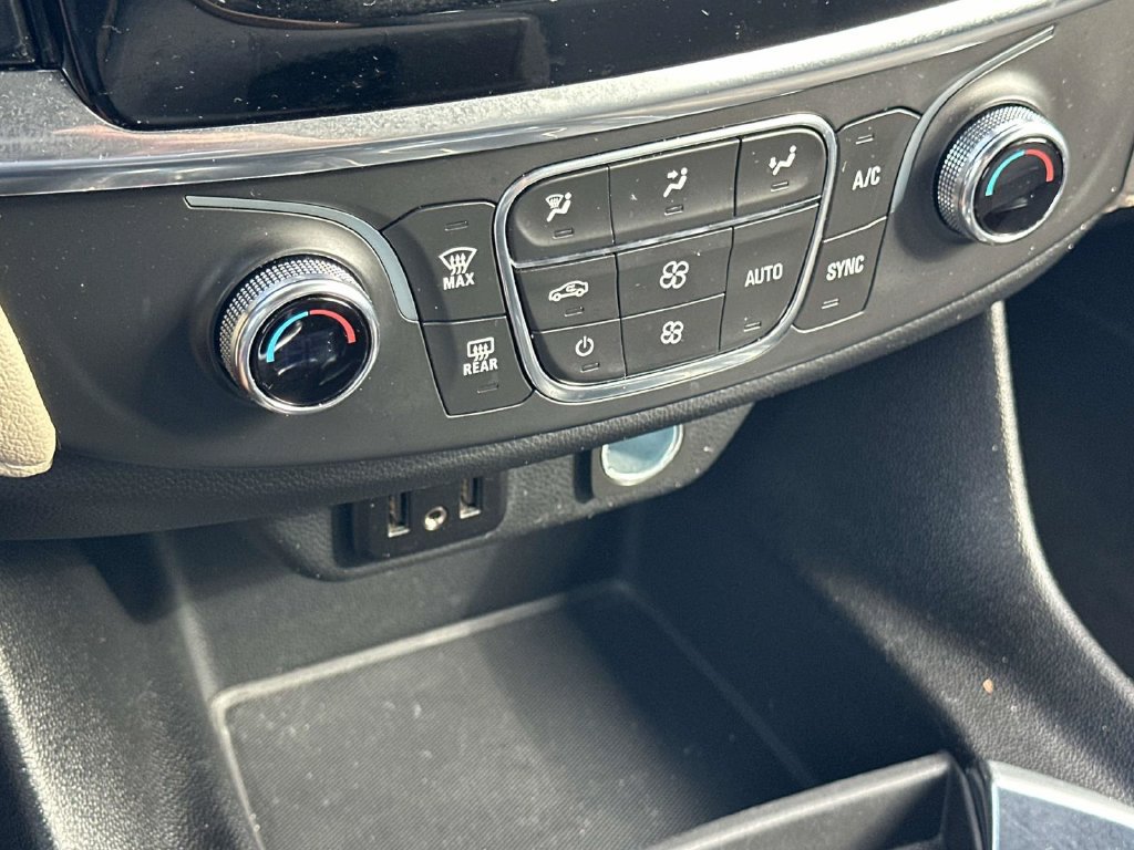 Used 2023 Chevrolet Traverse LS w/ Midnight/Sport Edition FWD image 26
