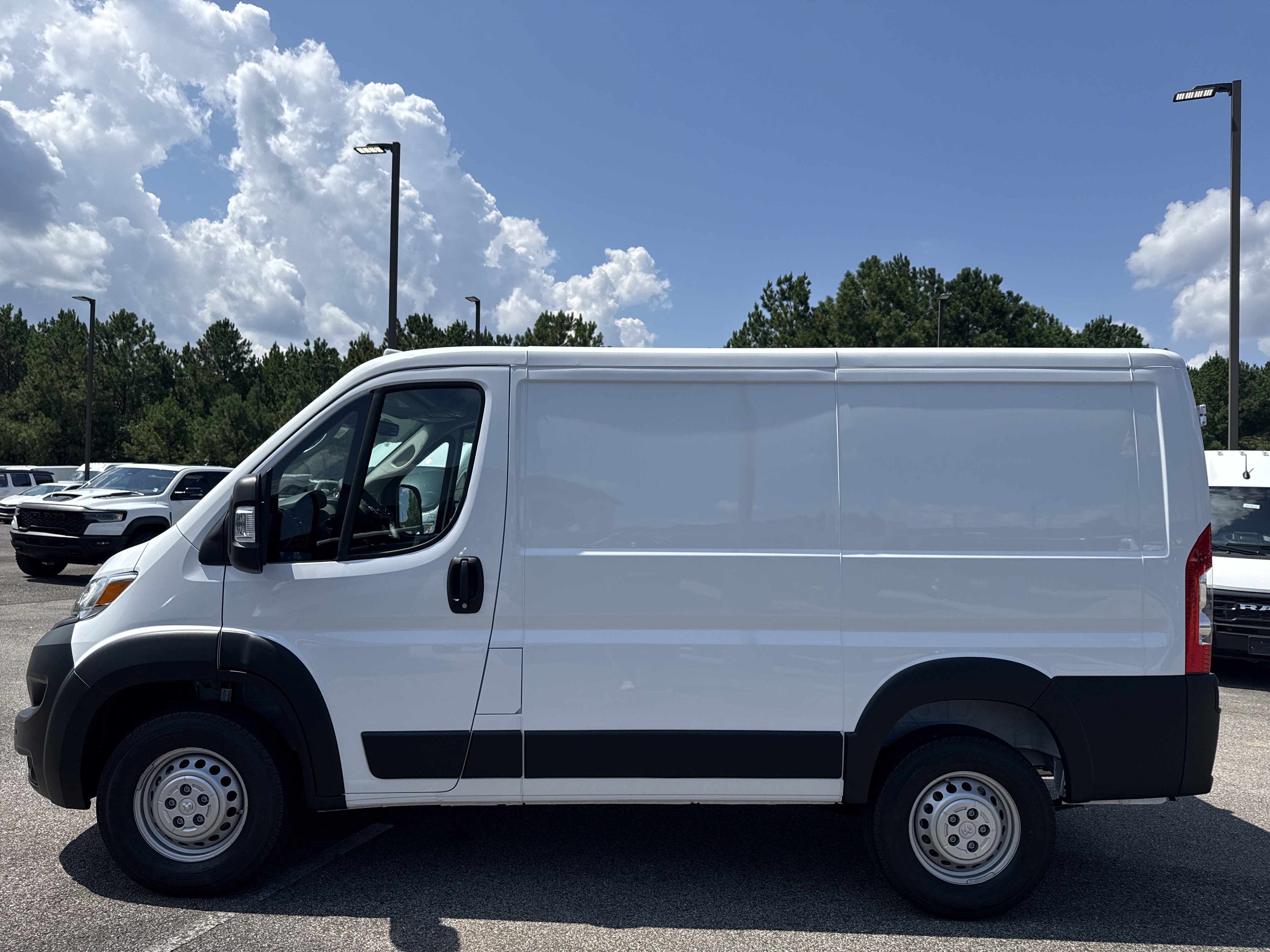 New 2026 RAM ProMaster 1500 w/ Safety Group FWD image 4