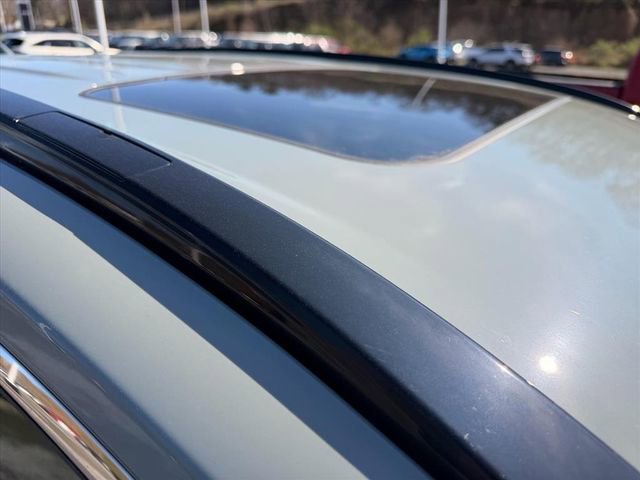 Used 2021 Toyota RAV4 XLE w/ Convenience Package image 13