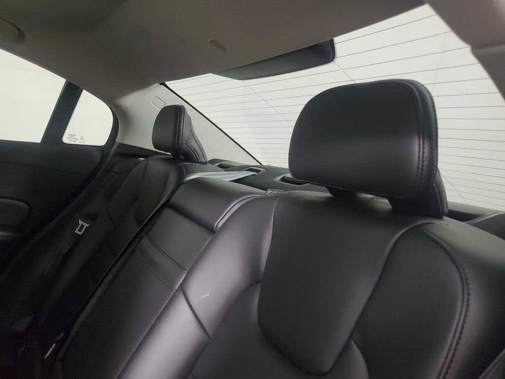 Used 2022 Volvo S60 B5 Momentum w/ Premium Package AWD/4WD image 14
