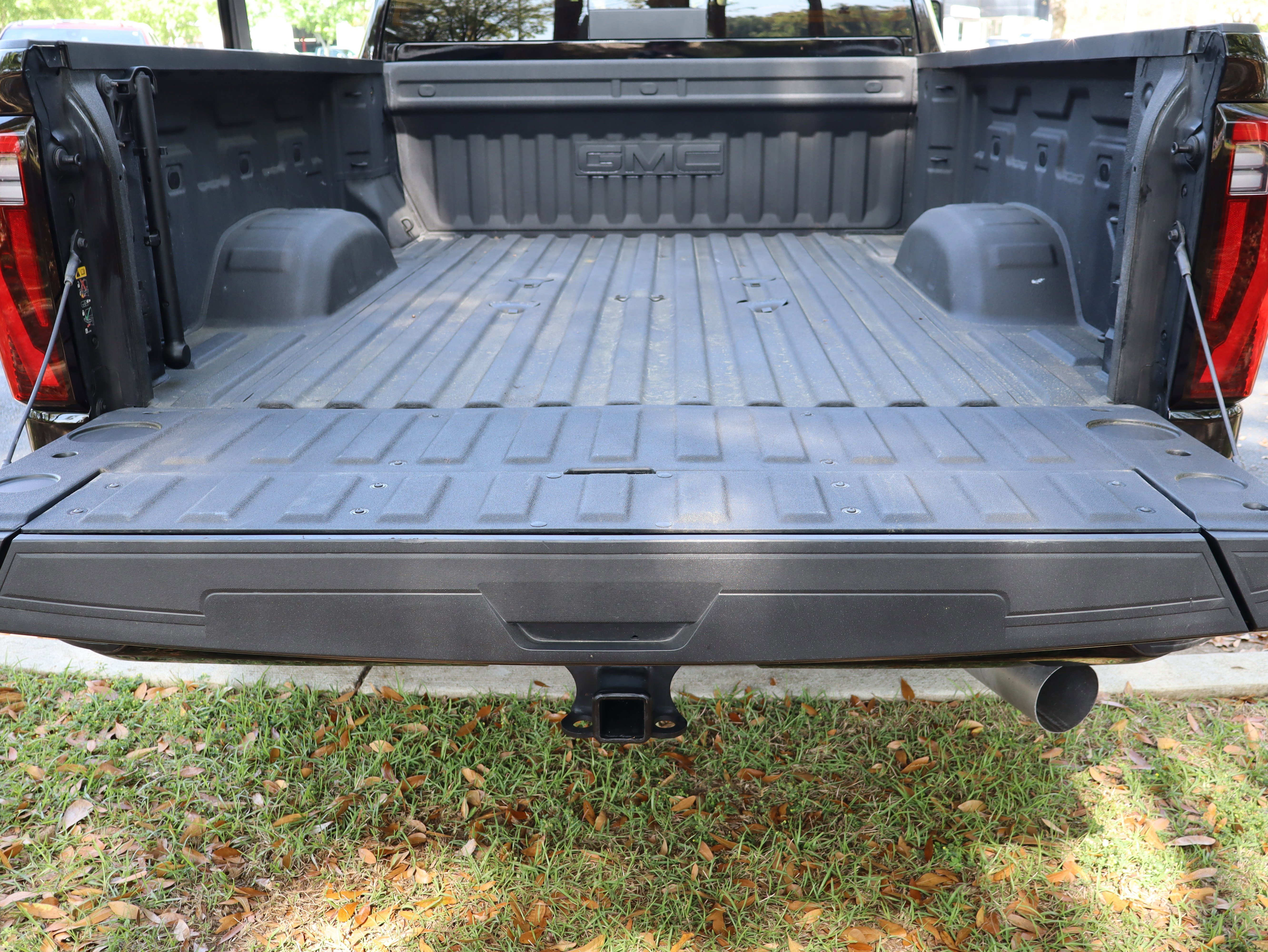 Used 2025 GMC Sierra 2500 Denali Ultimate image 45