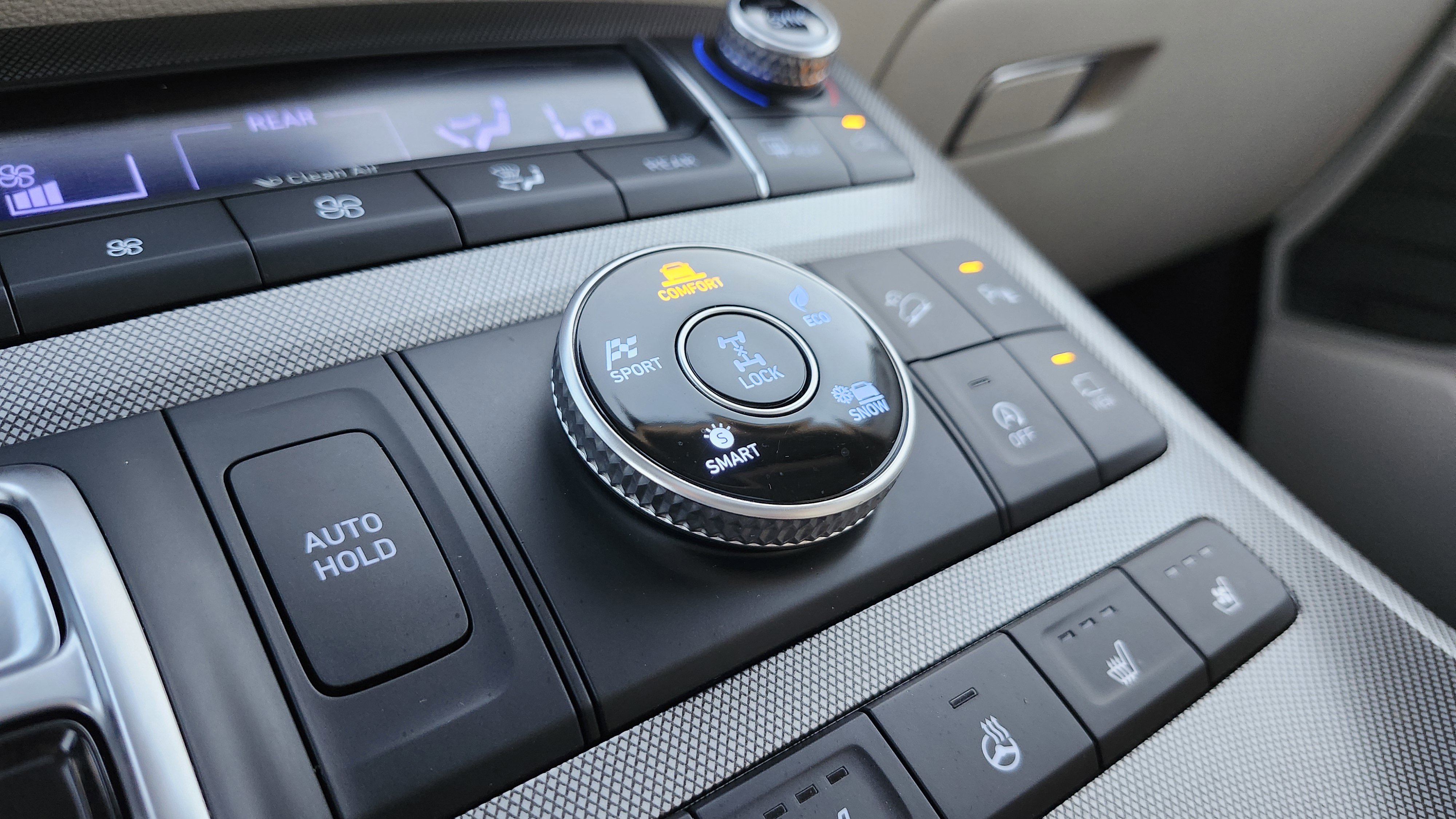 Used 2020 Hyundai Palisade Limited image 11