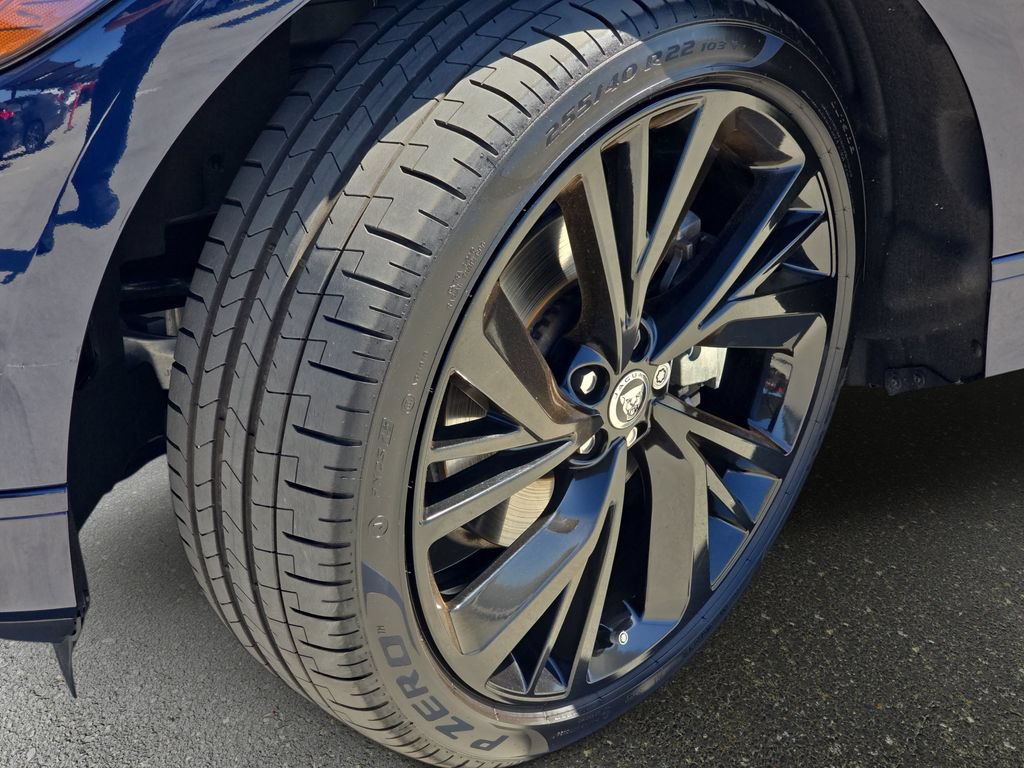 Used 2024 Jaguar I-PACE R-Dynamic HSE AWD/4WD image 33