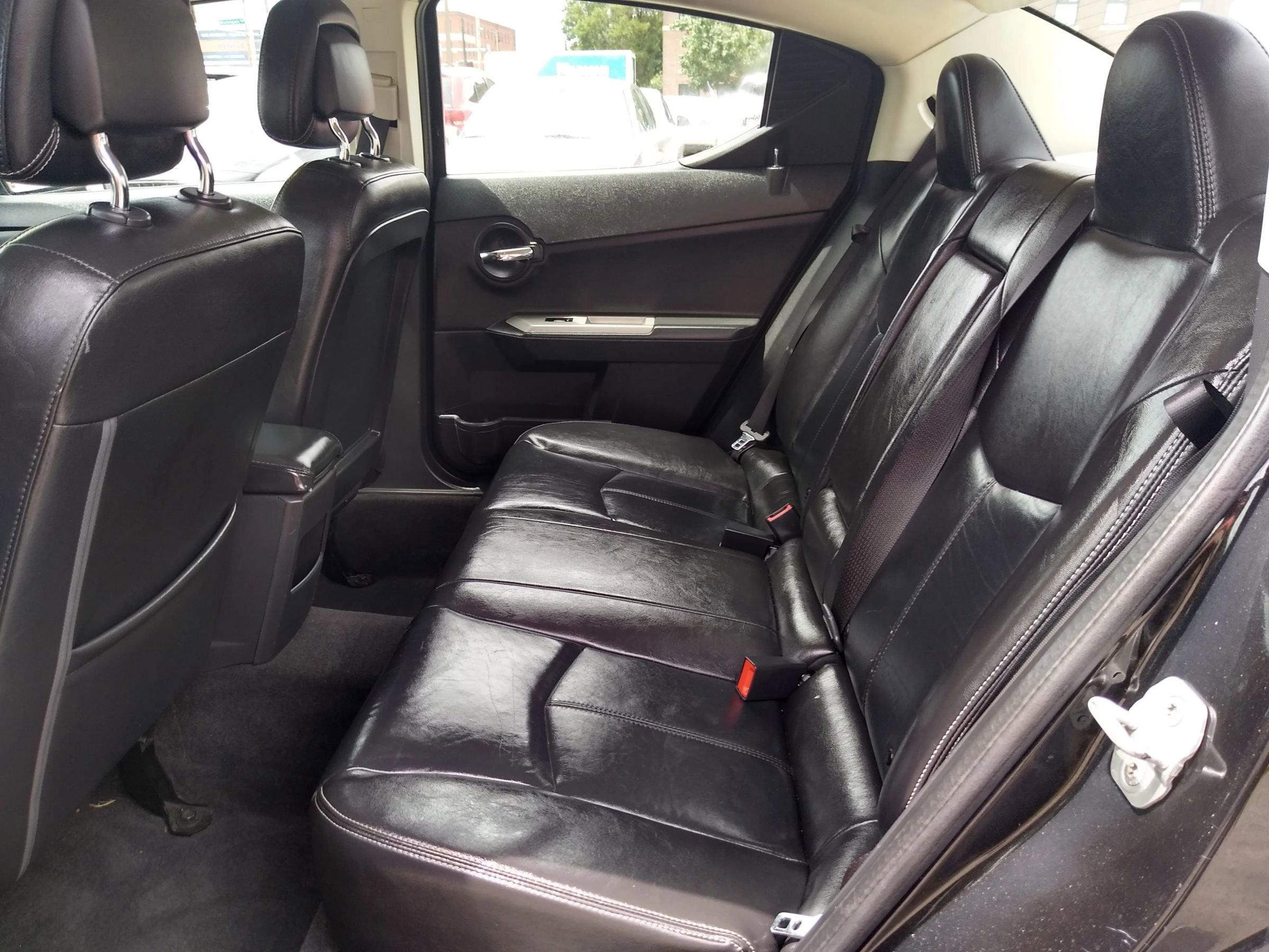 Used 2010 Dodge Avenger R/T w/ Navigation & Sound Group I image 13