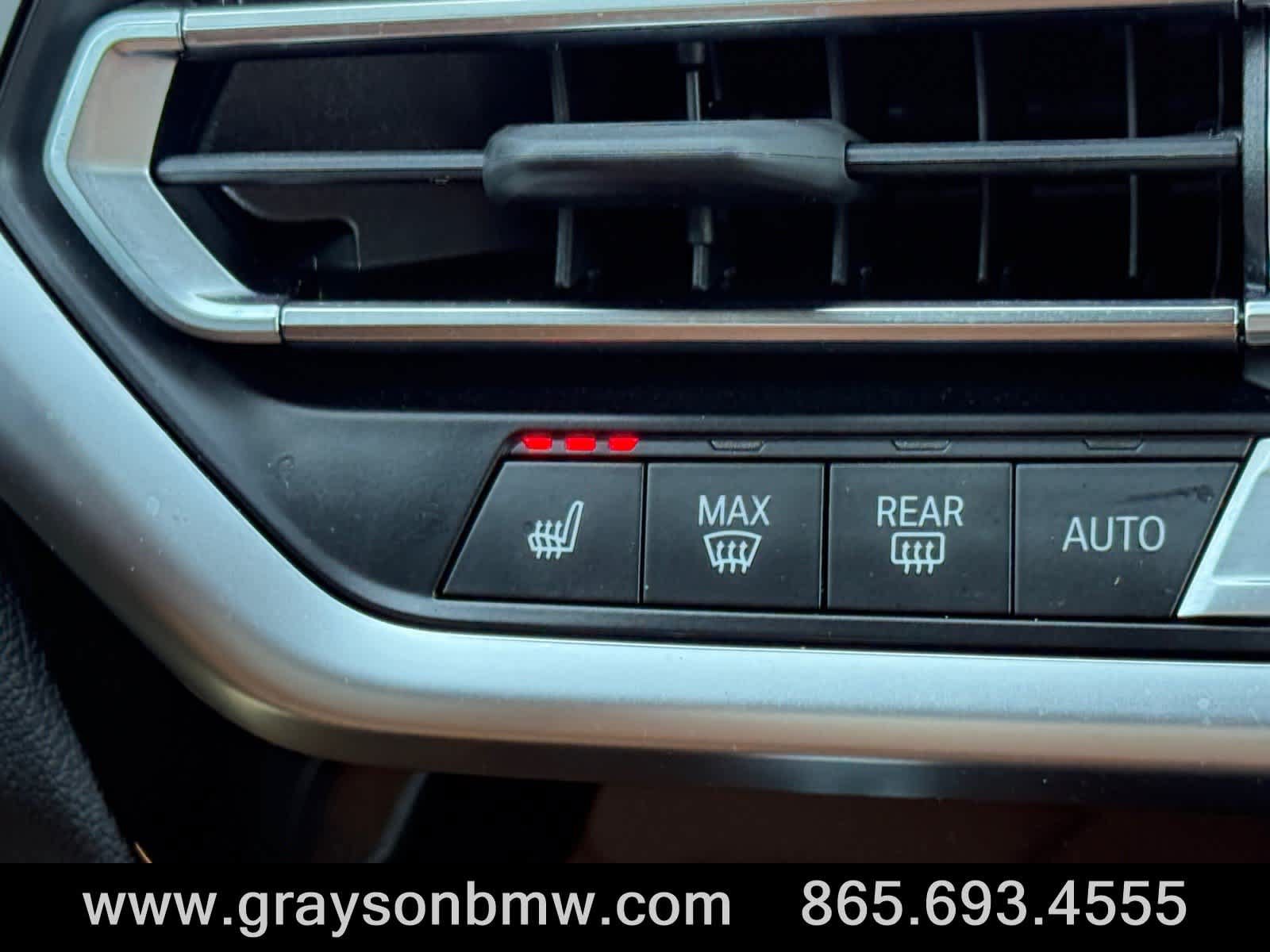 Used 2025 BMW X4 xDrive30i AWD/4WD image 28