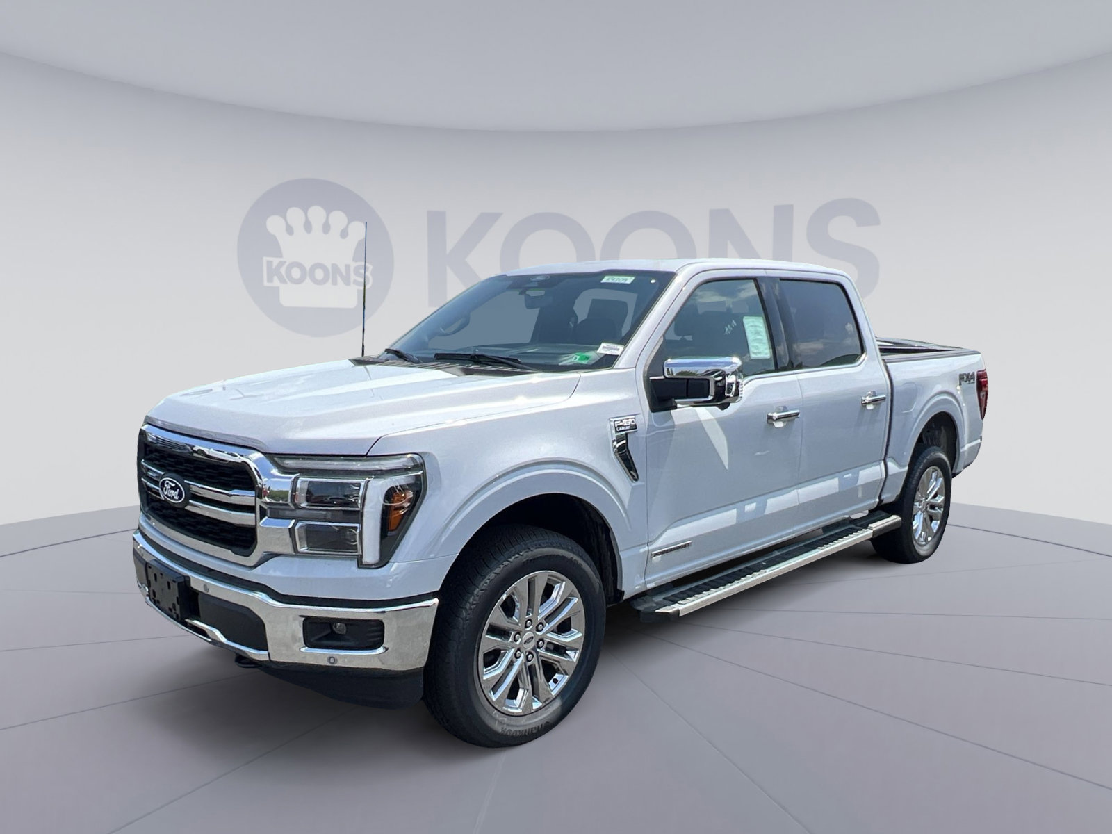 New 2025 Ford F150 Lariat w/ Equipment Group 502A High