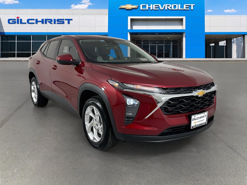 Used 2025 Chevrolet Trax LS w/ LS Convenience Package