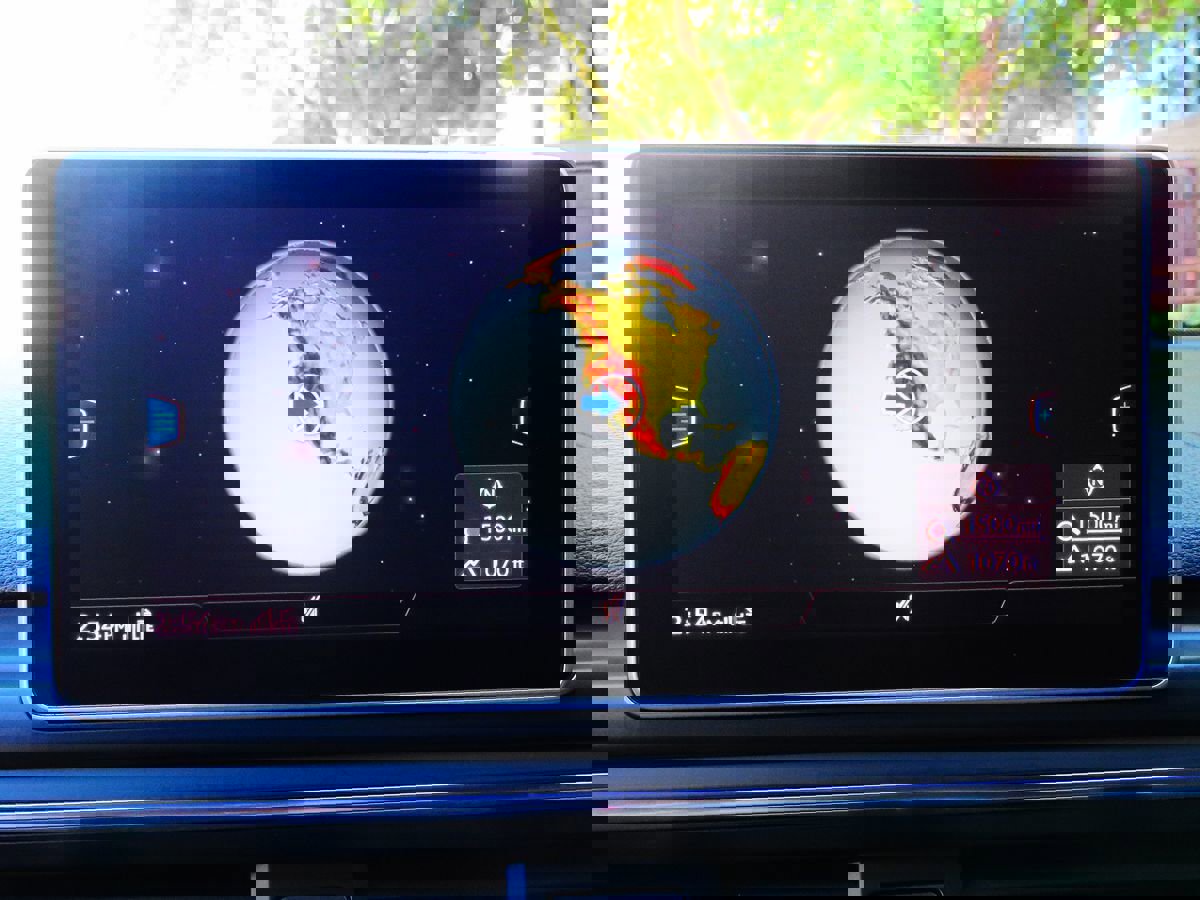 Used 2017 Audi A4 2.0T Premium Plus w/ Premium Plus Package image 25