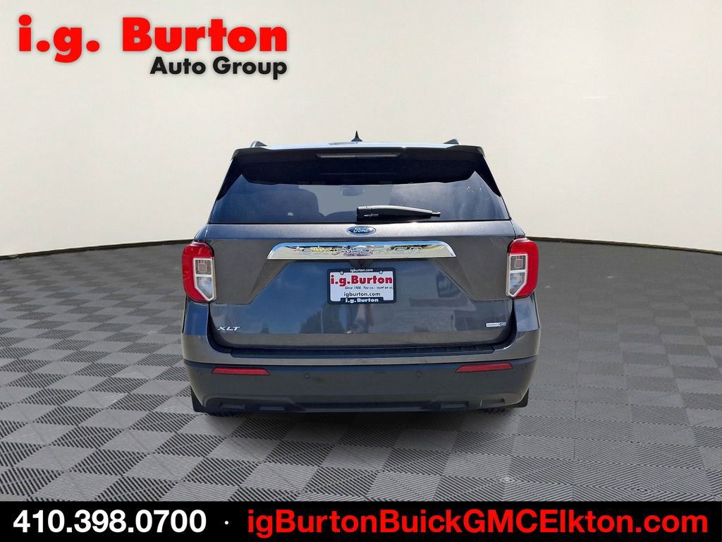 Used 2020 Ford Explorer XLT AWD/4WD image 5