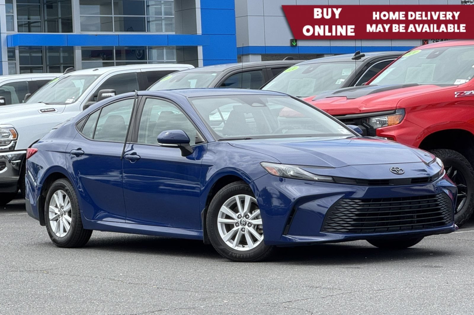 Used 2025 Toyota Camry LE FWD image 1