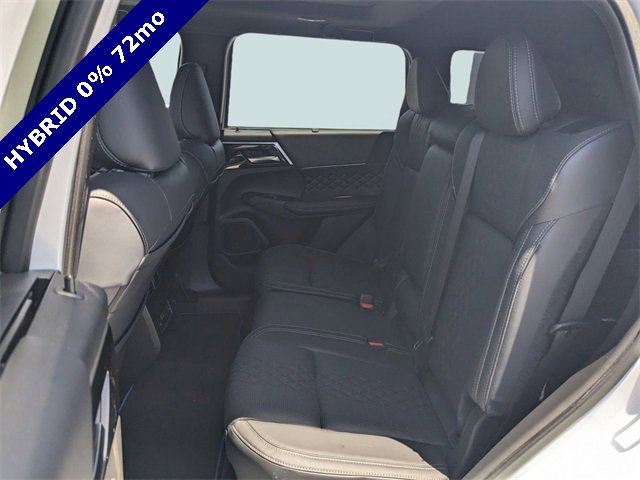 New 2025 Mitsubishi Outlander SEL Black Edition image 15