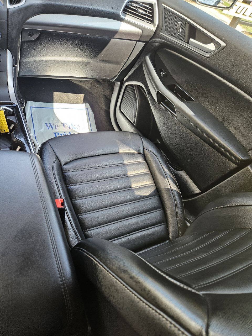 Used 2019 Ford Edge SEL w/ Equipment Group 201A AWD/4WD image 7