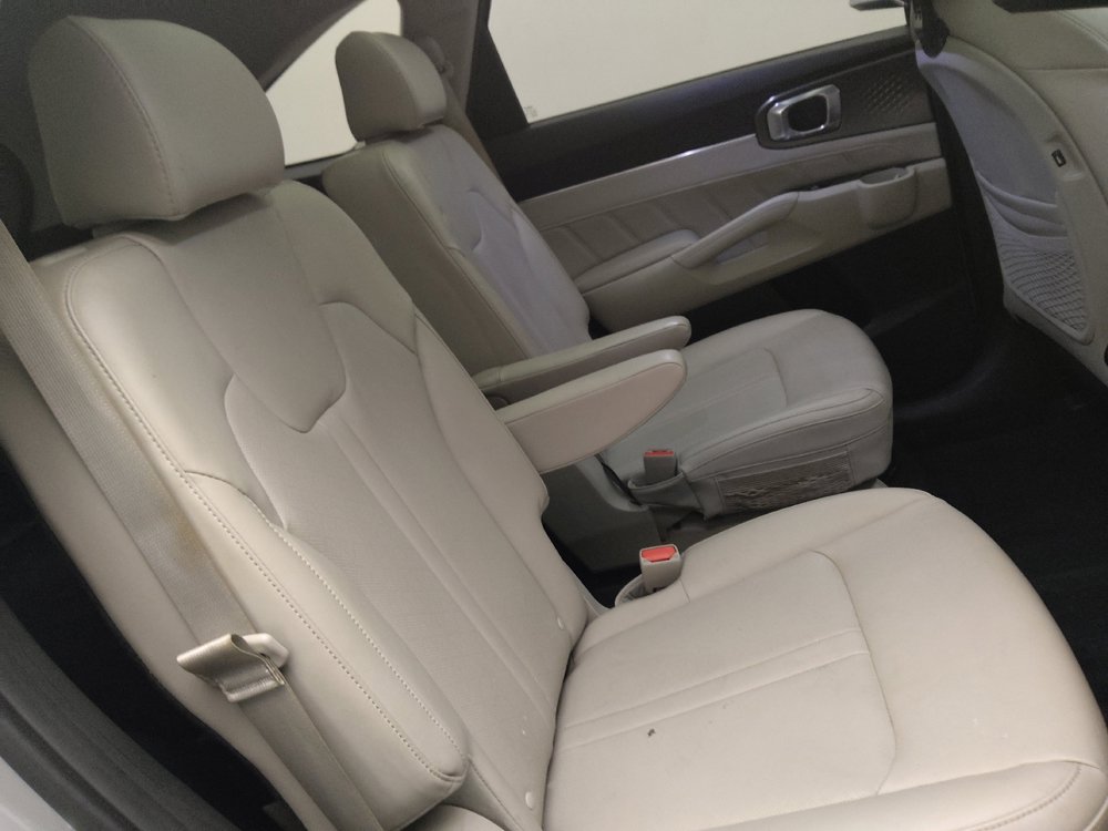 Used 2022 Kia Sorento SX FWD image 19