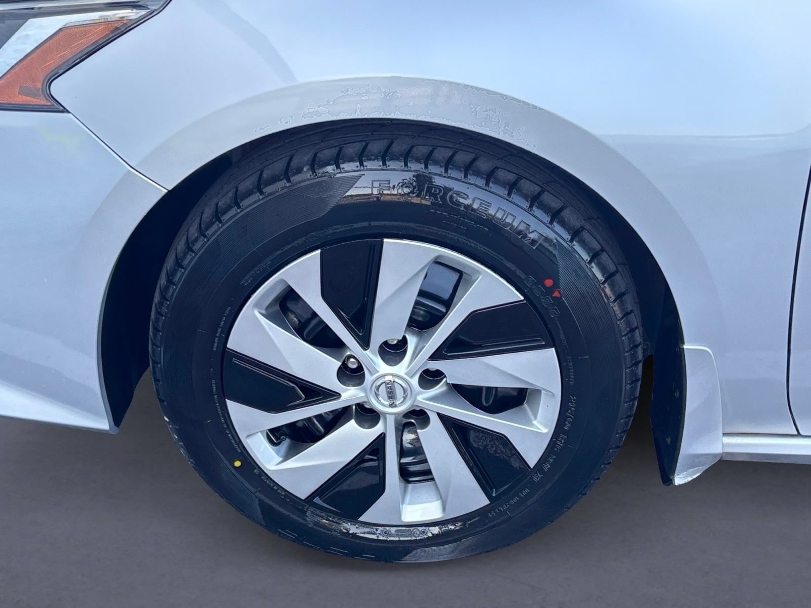 Used 2021 Nissan Altima 2.5 S FWD image 9