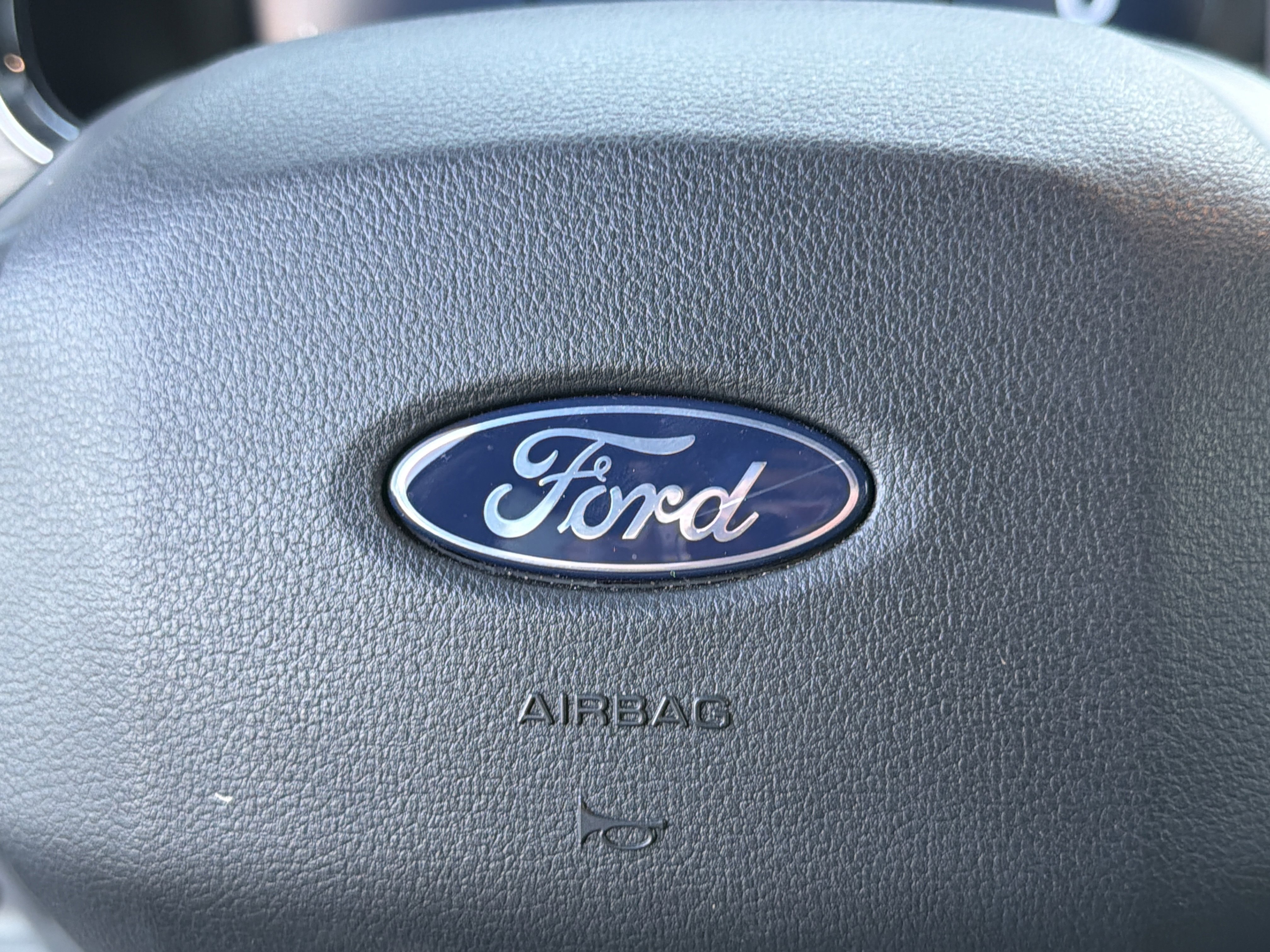 Used 2025 Ford F150 Lariat w/ Equipment Group 501A Mid image 25