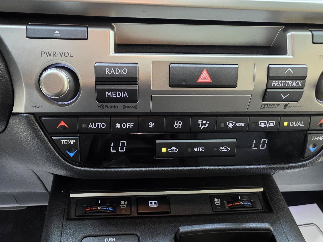 Used 2015 Lexus ES 350 w/ Luxury Package FWD image 33