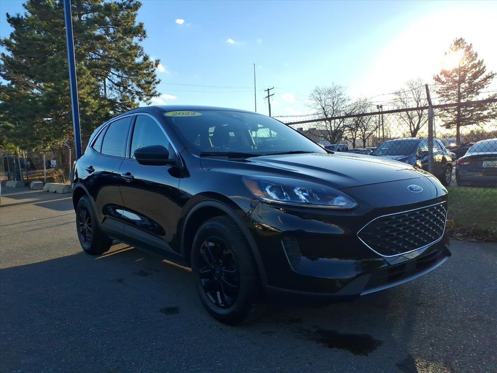 Certified 2022 Ford Escape SE image 3