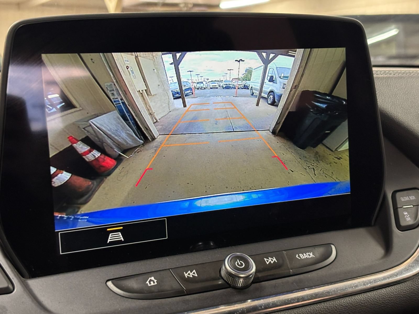 Used 2025 Chevrolet Blazer LT FWD image 24