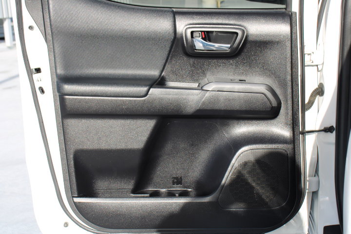 Certified 2020 Toyota Tacoma TRD Off-Road image 15