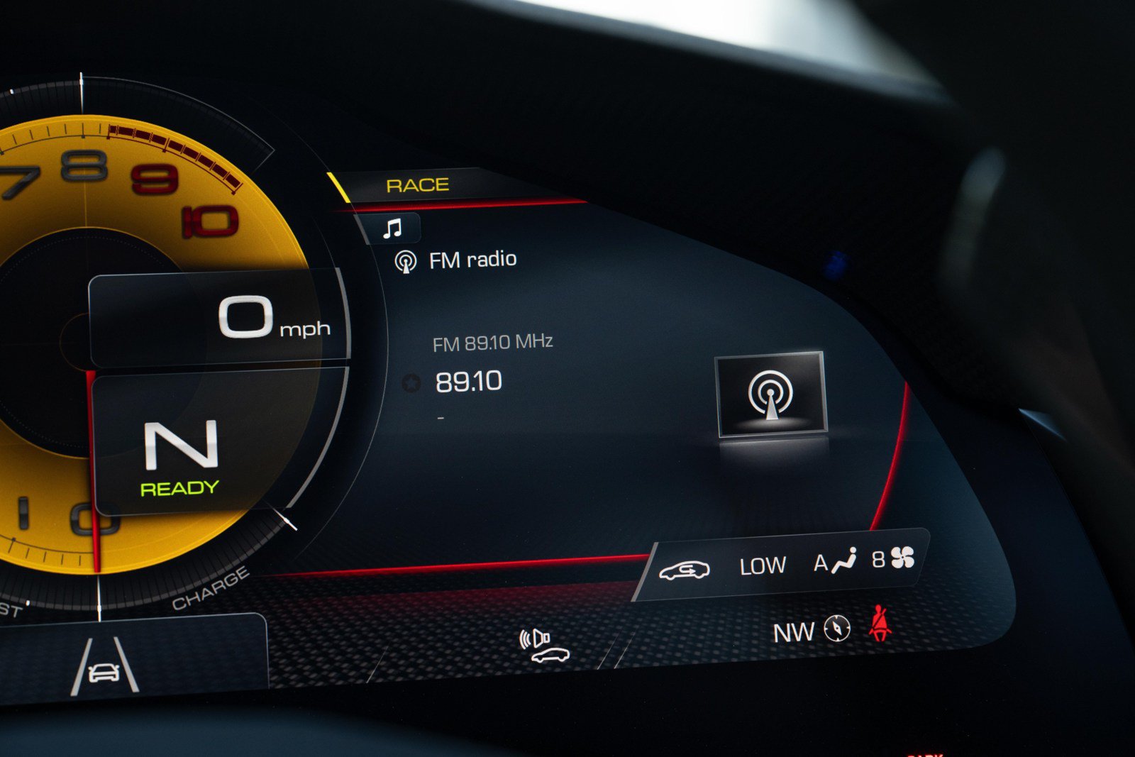 Used 2024 Ferrari SF90 Spider AWD/4WD image 39