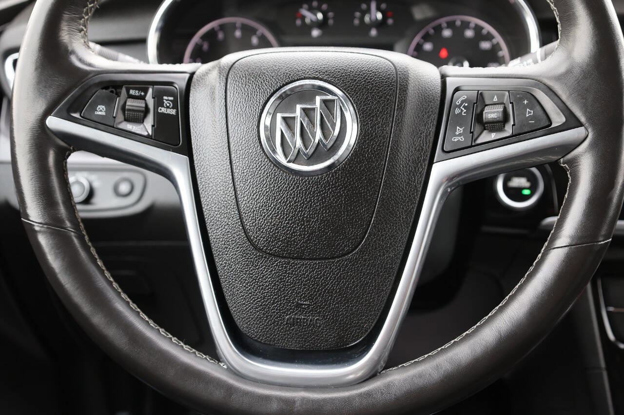 Used 2019 Buick Encore Essence image 18