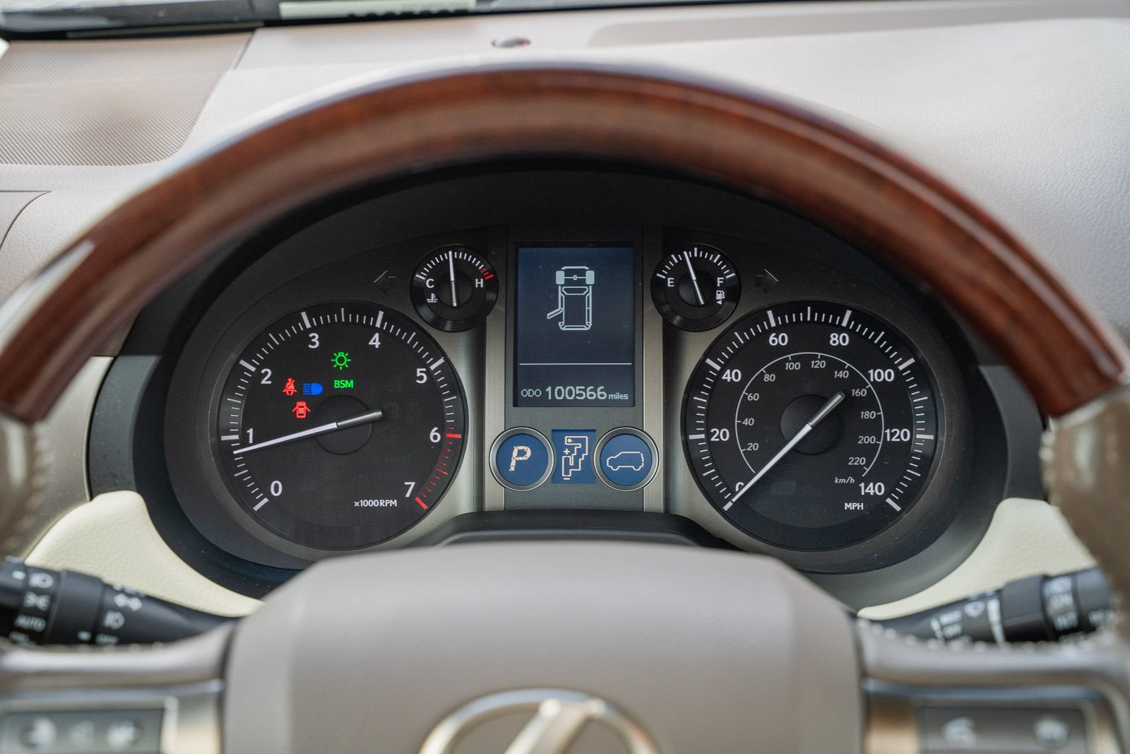 Used 2016 Lexus GX 460 w/ Premium Package AWD/4WD image 29