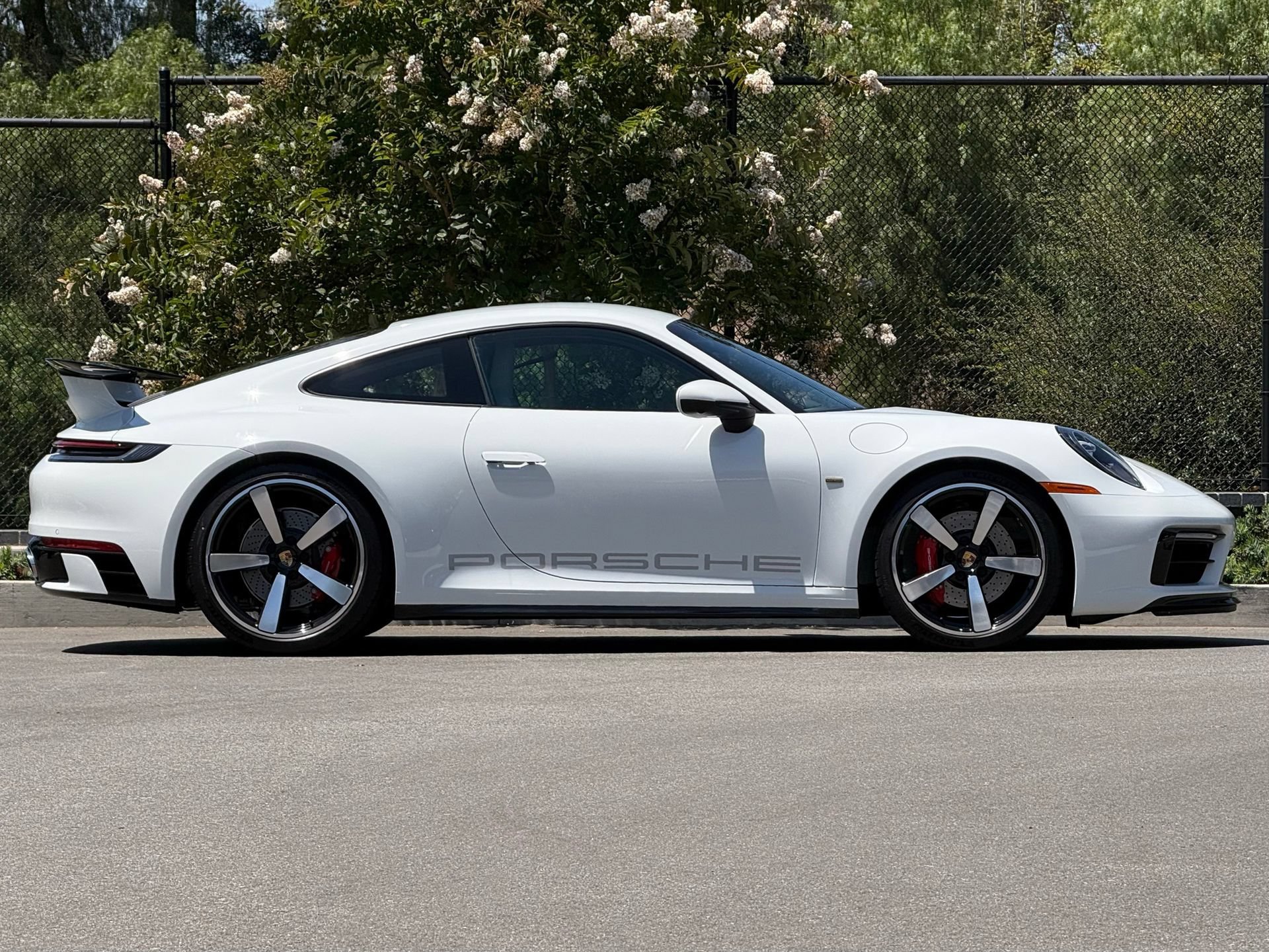 Used 2024 Porsche 911 Carrera S RWD image 9
