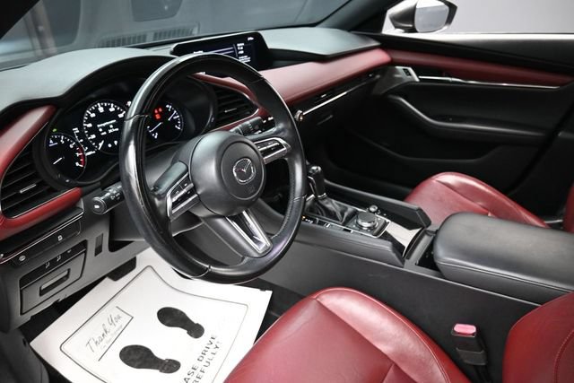 Used 2020 MAZDA MAZDA3 Hatchback w/ Premium Package FWD image 19