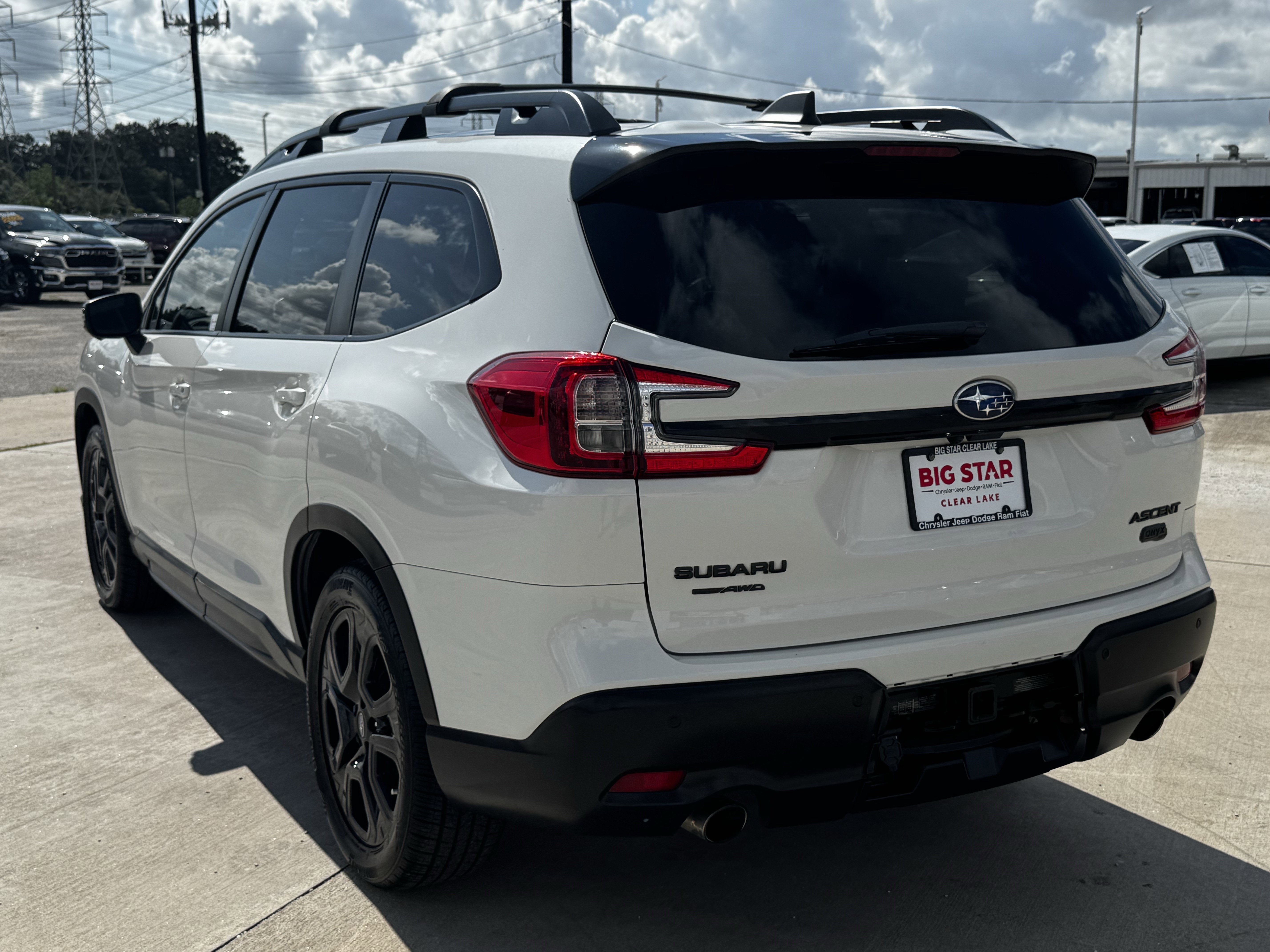 Used 2023 Subaru Ascent Onyx Edition Limited AWD/4WD image 8