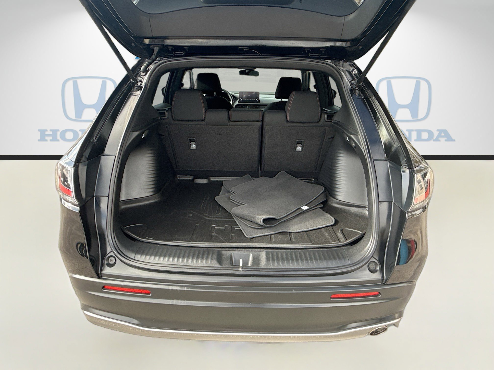Certified 2024 Honda HR-V Sport image 25