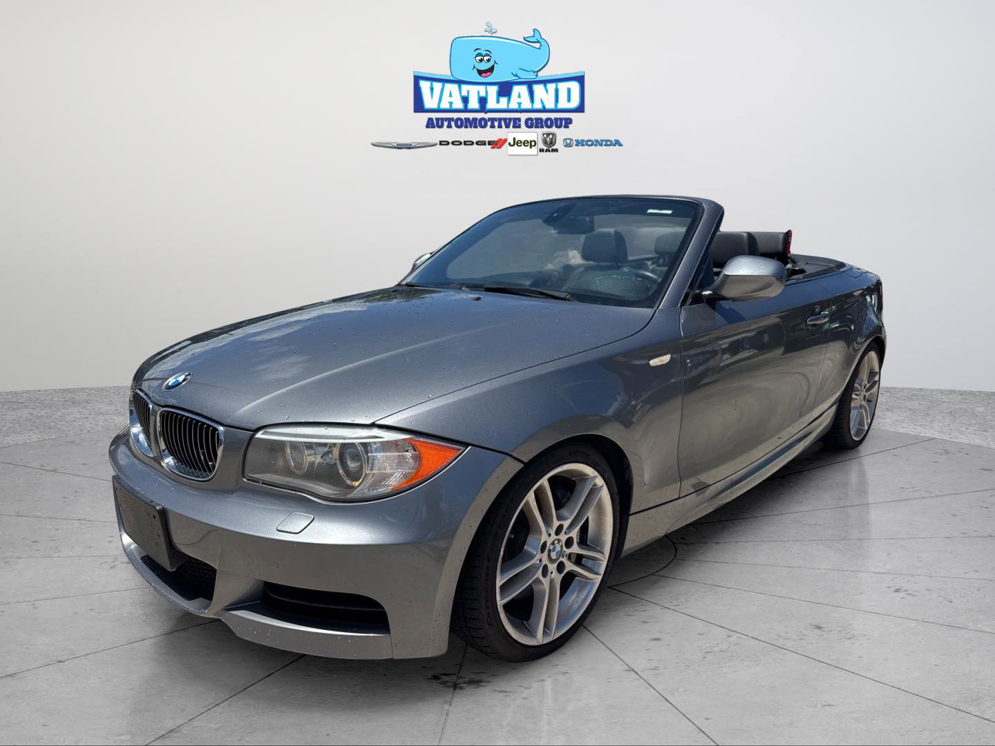 Used 2013 BMW 135i Convertible RWD image 23
