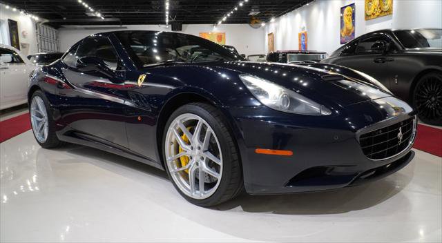 Used 2012 Ferrari California image 2