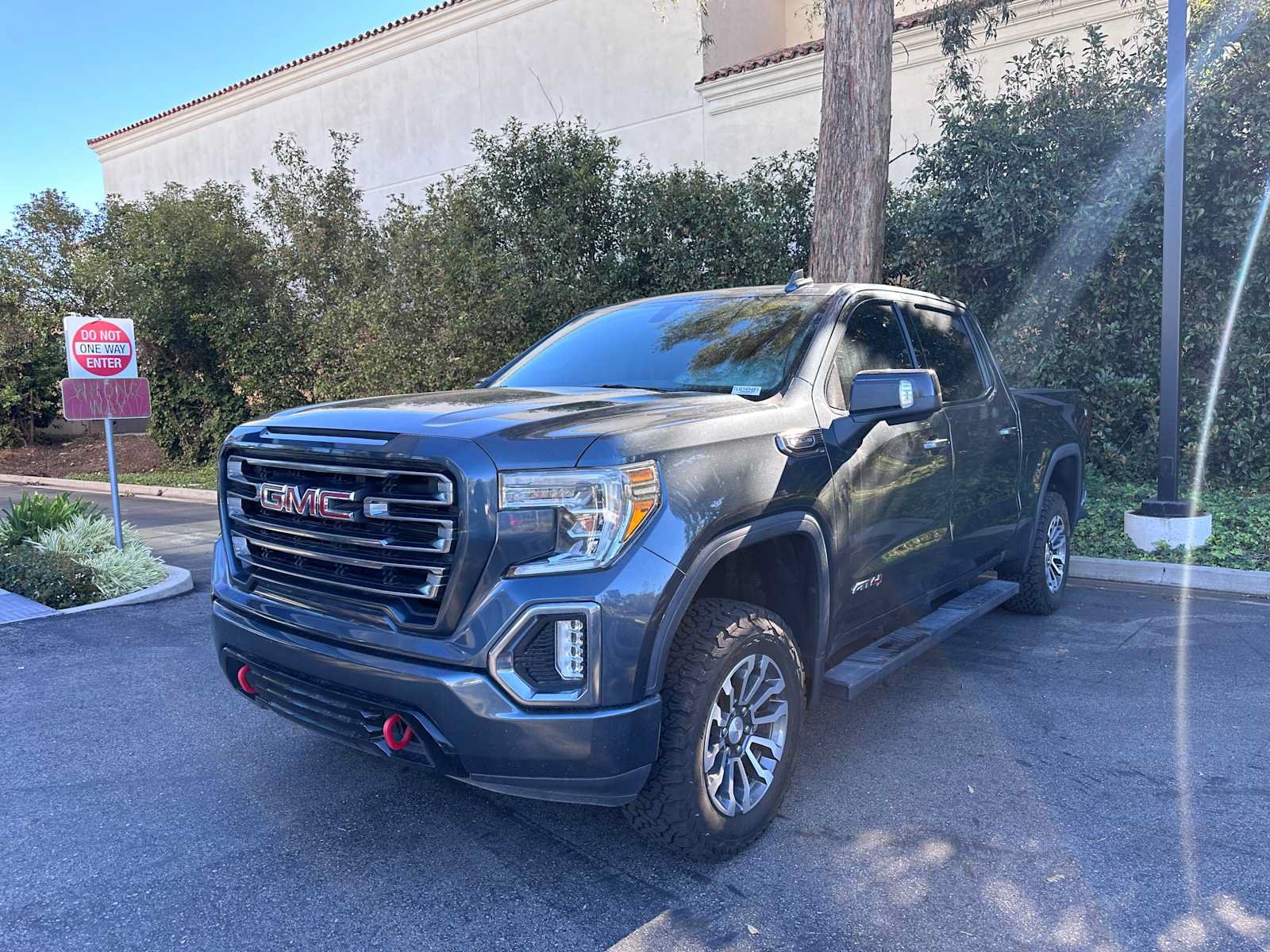 Used 2020 GMC Sierra 1500 AT4 AWD/4WD image 7