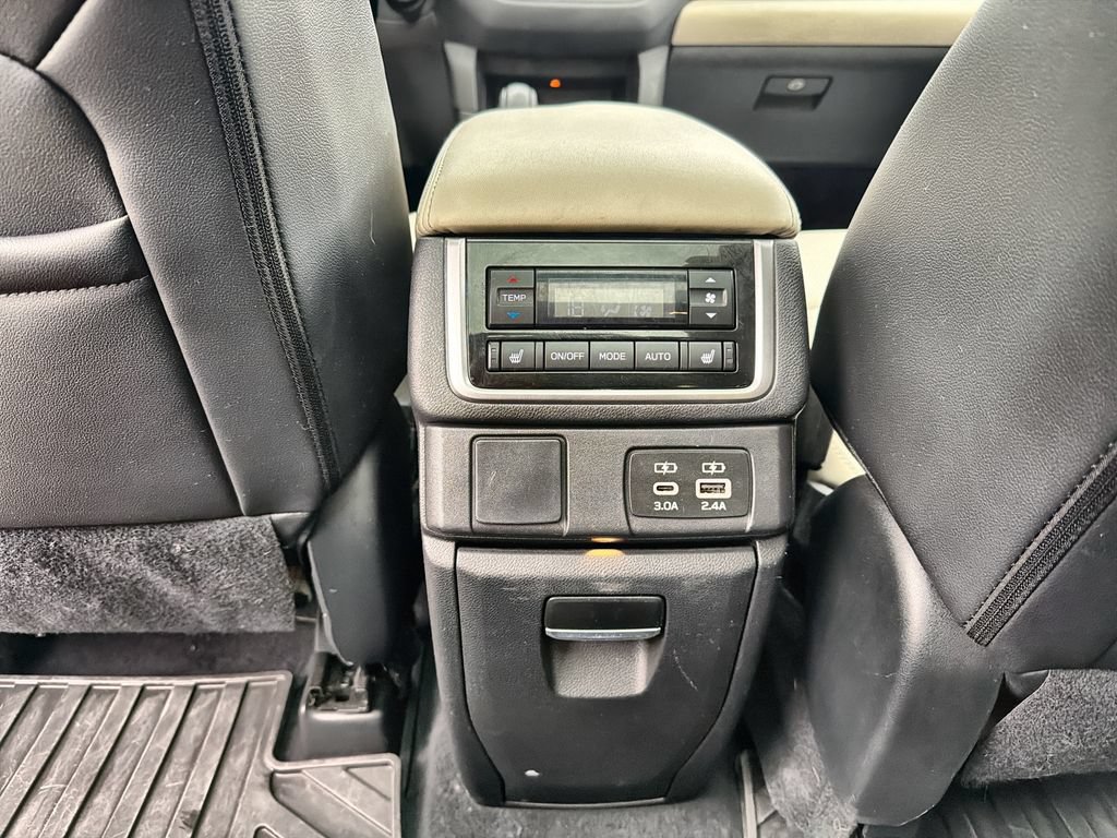 Certified 2024 Subaru Ascent Limited w/ Technology Package AWD/4WD image 36