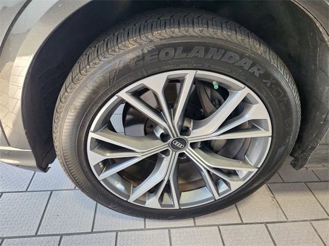 Used 2023 Audi Q8 Premium Plus AWD/4WD image 9