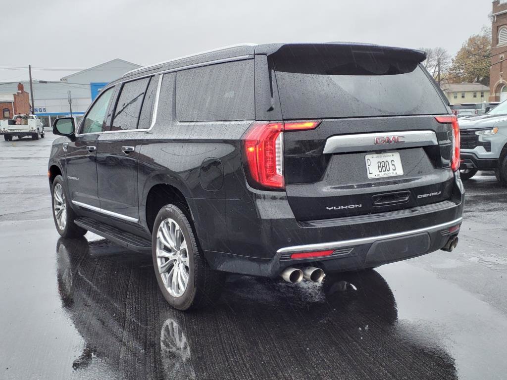 Used 2024 GMC Yukon XL Denali image 3