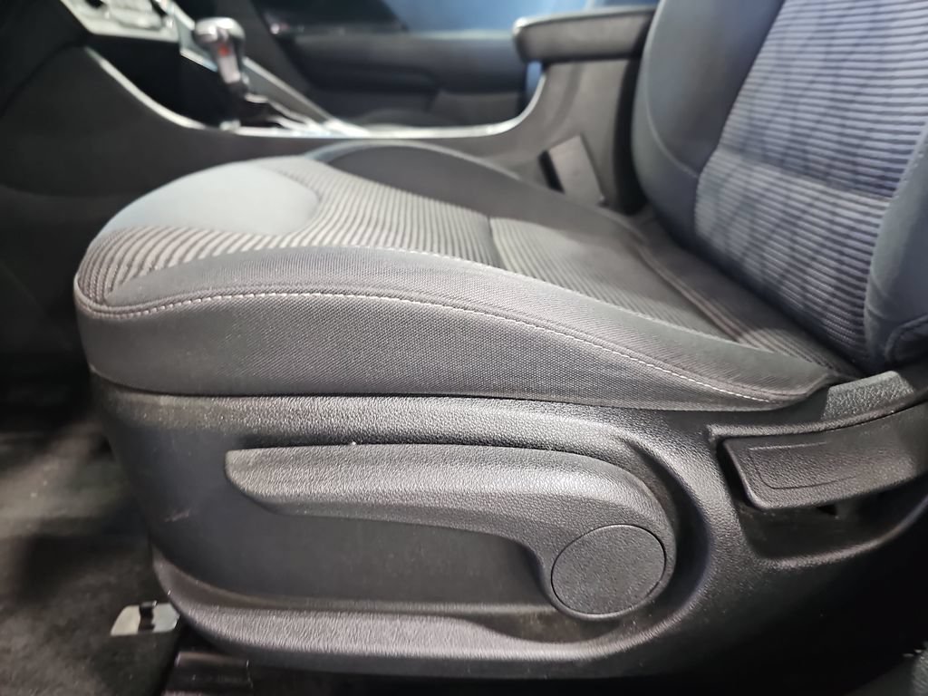 Used 2021 Kia Niro LXS FWD image 28