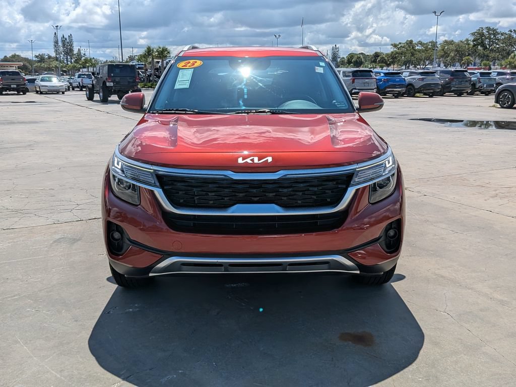 Certified 2023 Kia Seltos S FWD image 3