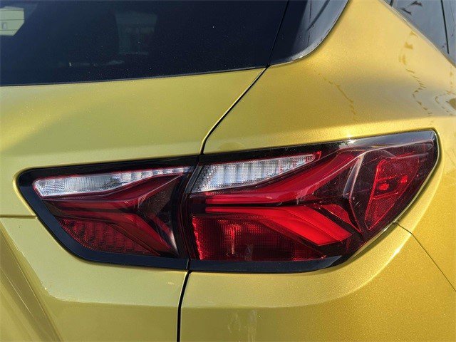 Certified 2022 Chevrolet Blazer RS w/ Enhanced Convenience Package image 8