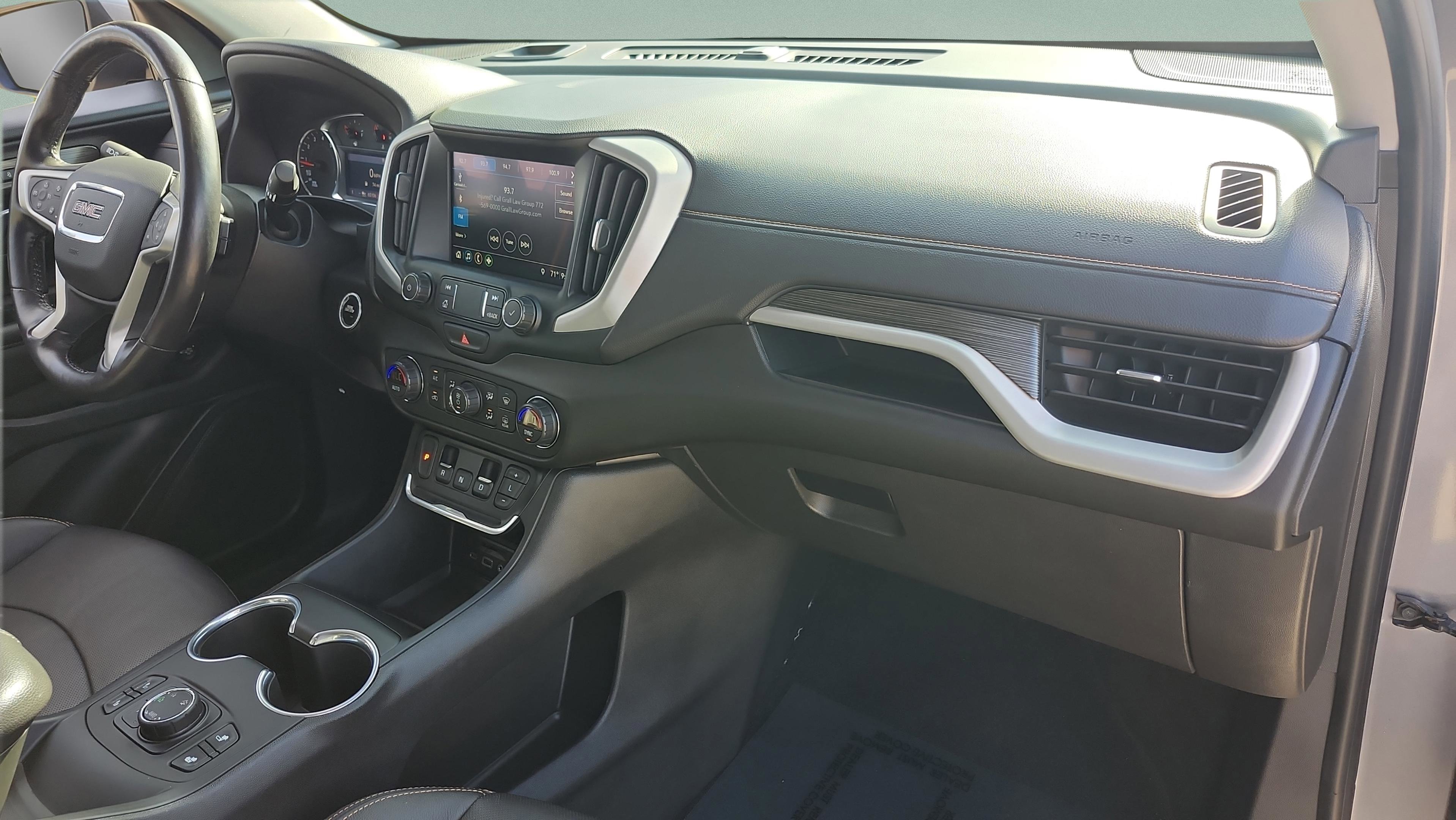 Used 2021 GMC Terrain SLT image 20