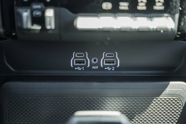 New 2026 RAM 3500 Big Horn AWD/4WD image 34