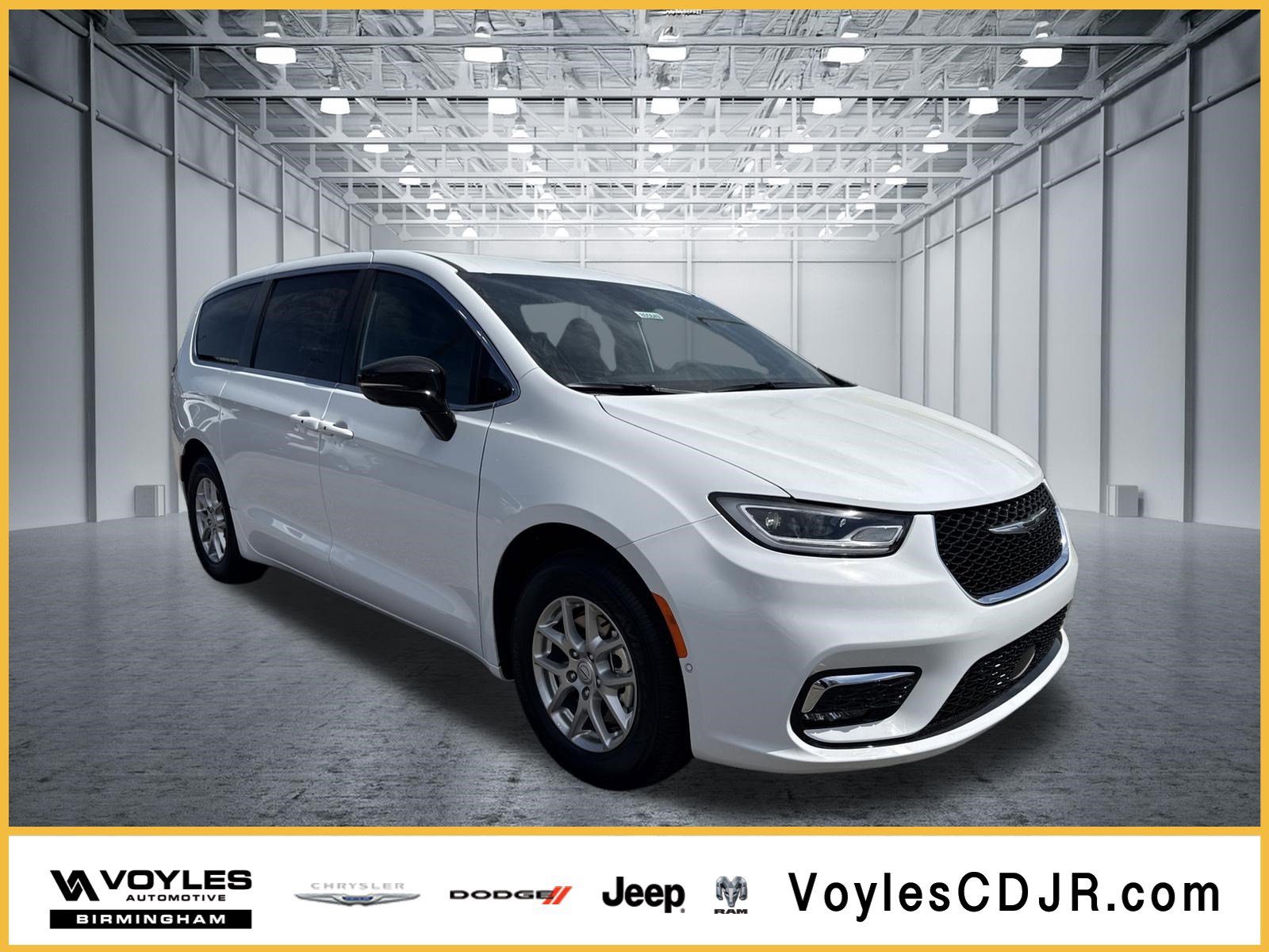 New 2026 Chrysler Pacifica Select