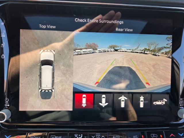 Used 2023 Jeep Grand Wagoneer Series II w/ Flexible Seating Group image 27