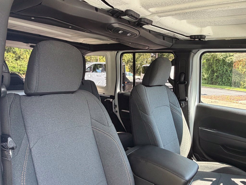 Used 2026 Jeep Wrangler Unlimited Sport AWD/4WD image 29